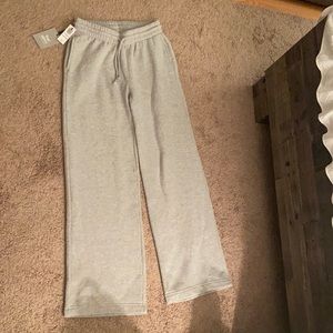 Aritzia TNA CAF BF WIDE 30”